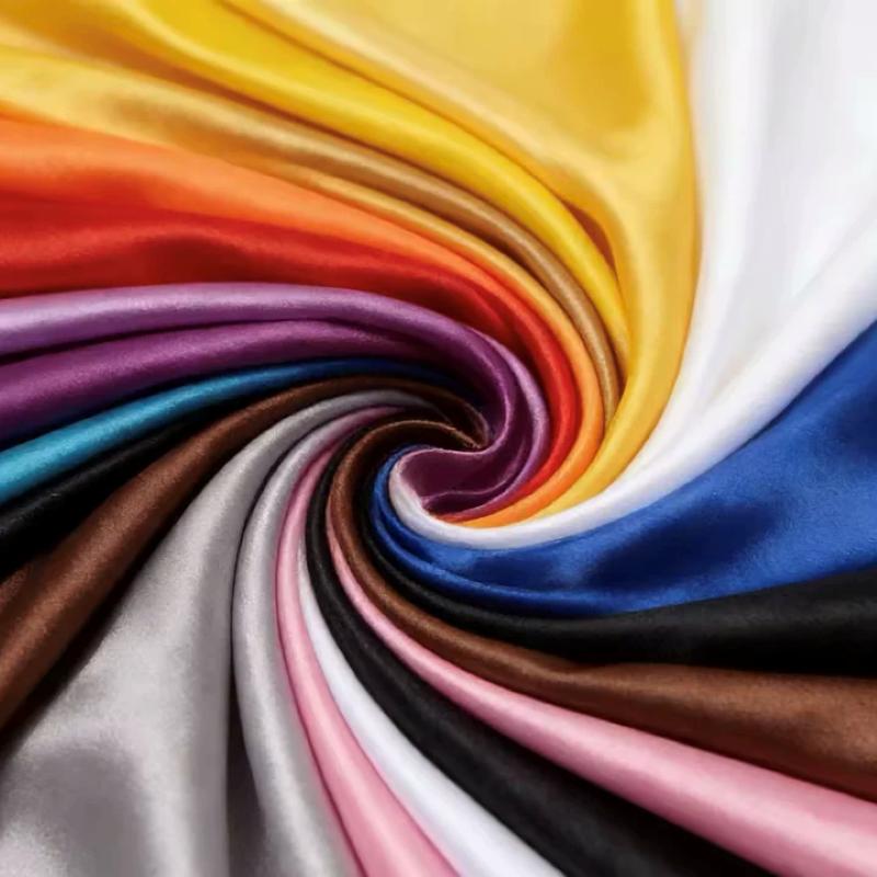 プレミアムスムースサテン生地、柔らかく光沢のあるシルクのよう - Home Textiles Premium のレビューと価格